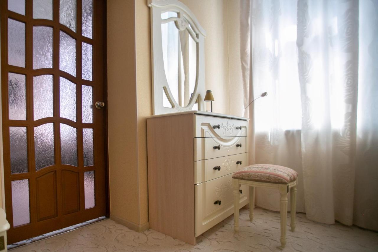 Molodezhnaya Hotel Breszt Kültér fotó