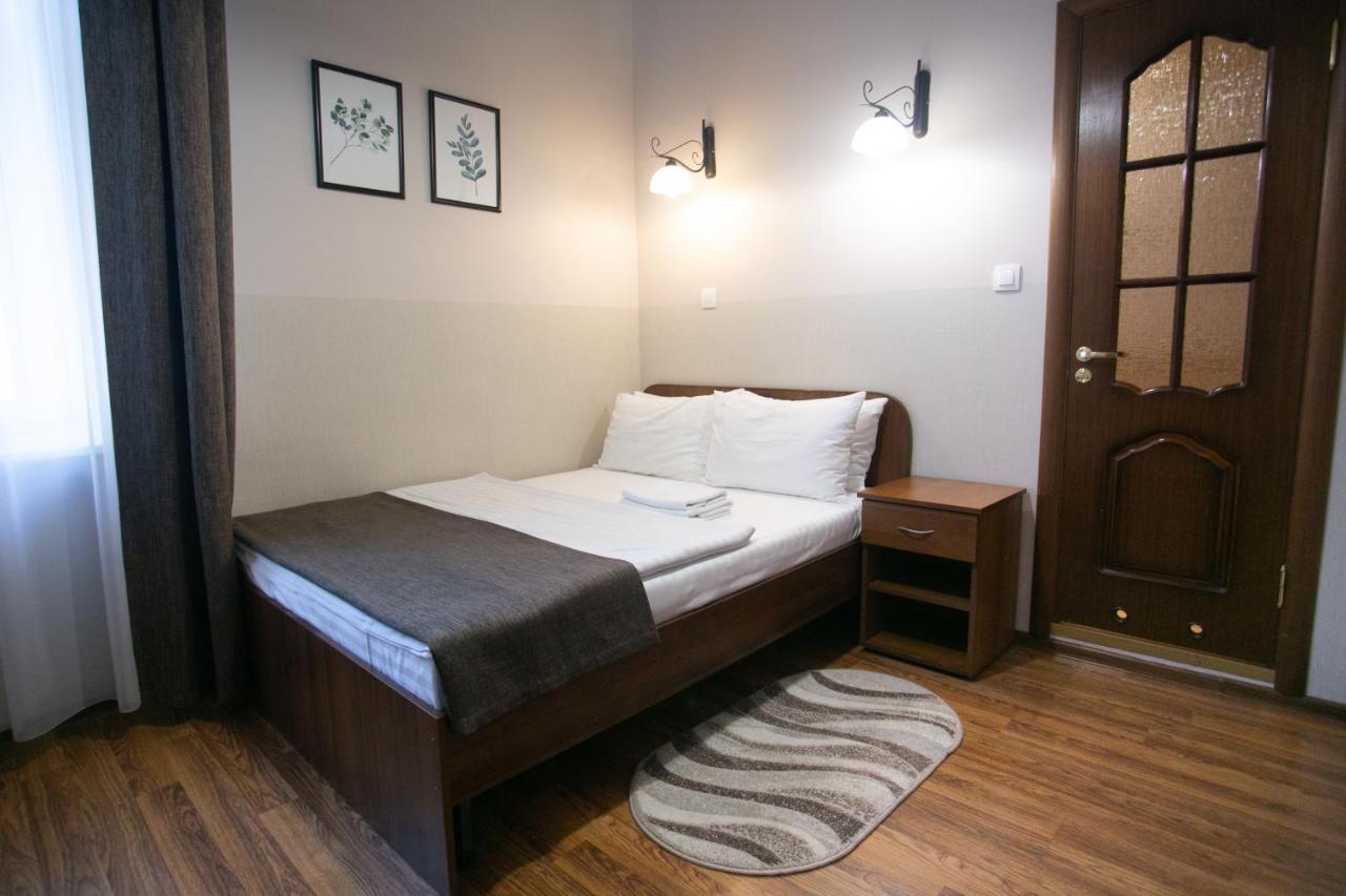 Molodezhnaya Hotel Breszt Kültér fotó