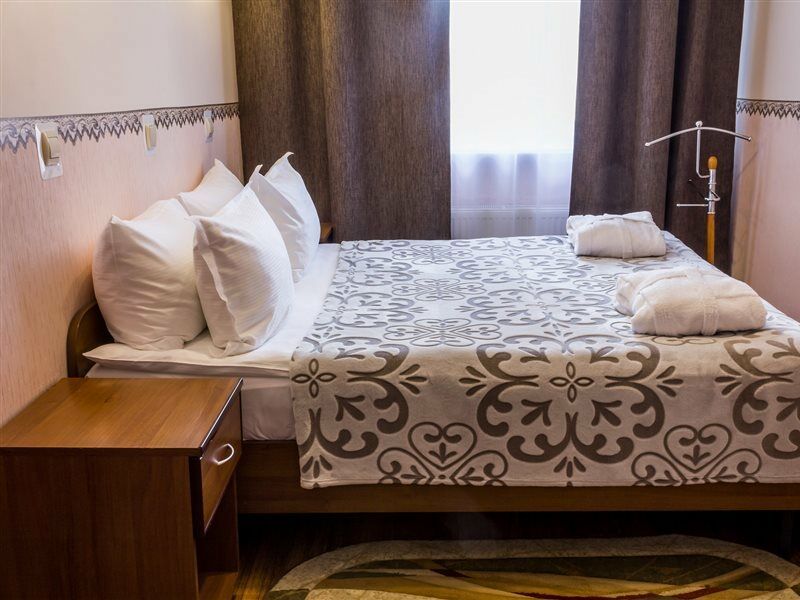 Molodezhnaya Hotel Breszt Kültér fotó